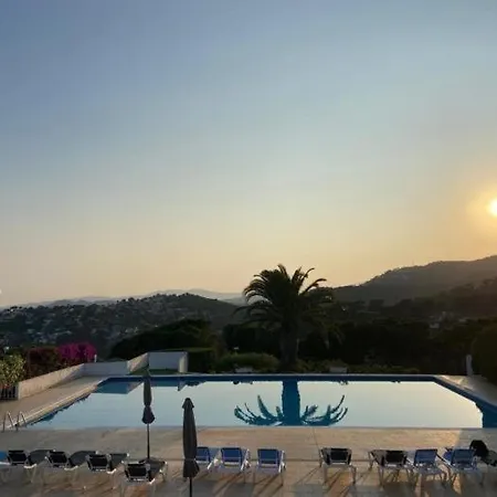 Martina By Danlux Invest Casa vacanze Tossa de Mar