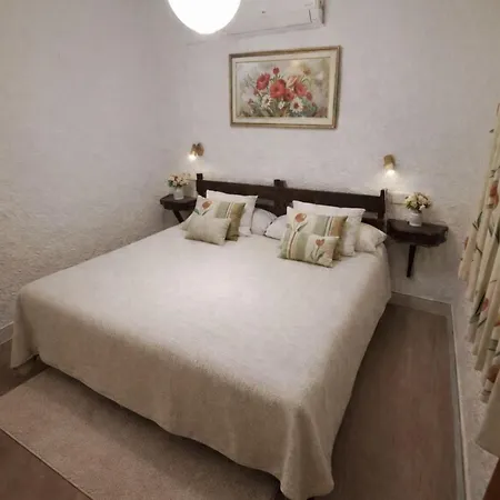Martina By Danlux Invest *